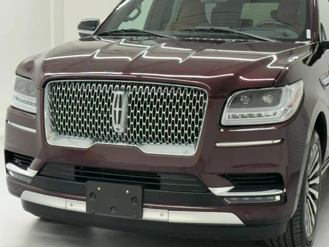 2021 Lincoln Navigator 4th Gen - Image 11 of 12