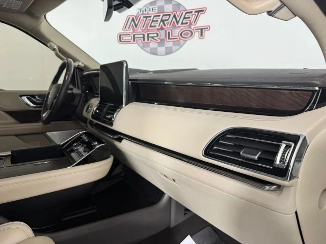 2021 Lincoln Navigator 4th Gen - Image 12 of 12