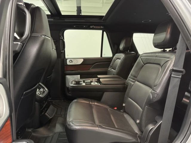 2021 Lincoln Navigator 4th Gen - Image 16 of 31