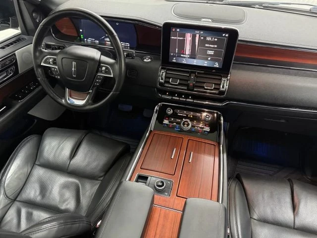2021 Lincoln Navigator 4th Gen - Image 29 of 31