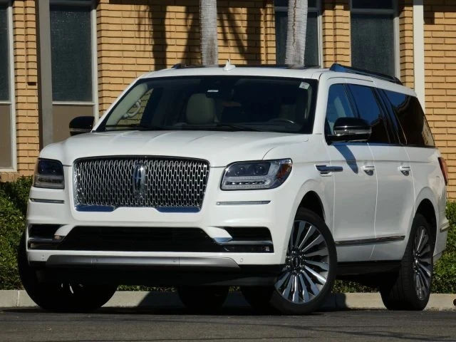 2021 Lincoln Navigator 4th Gen - Image 4 of 21