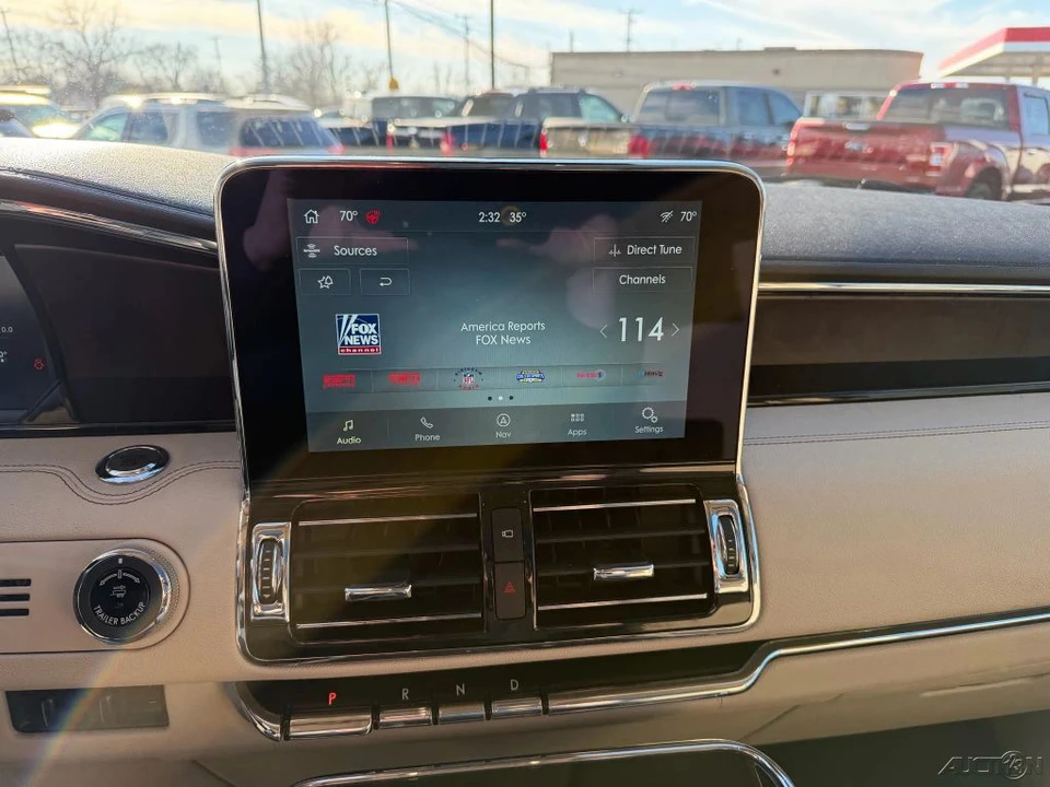 2021 Lincoln Navigator 4th Gen - Image 12 of 12