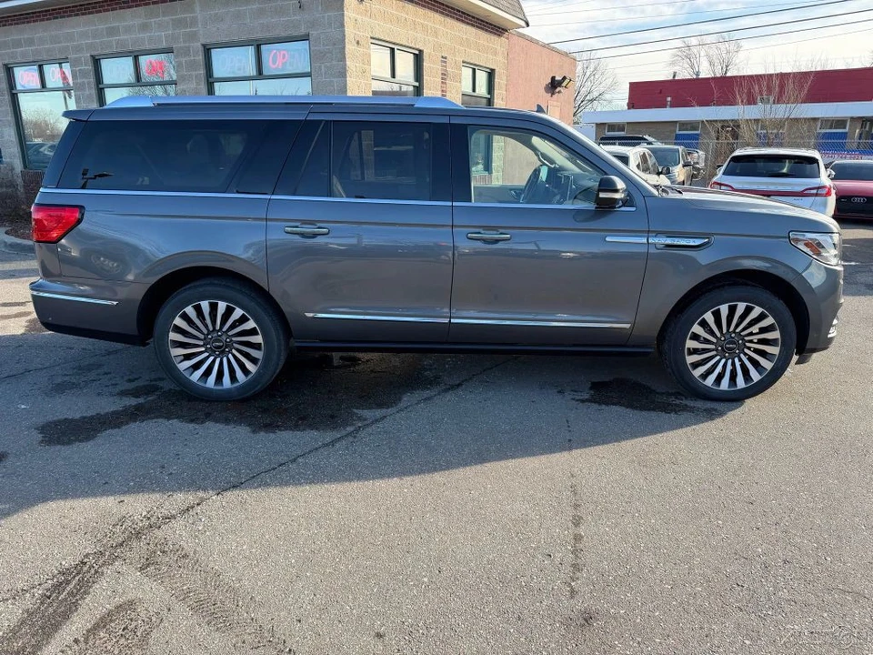 2021 Lincoln Navigator 4th Gen - Image 6 of 12