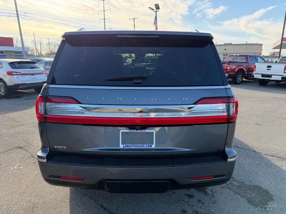 2021 Lincoln Navigator 4th Gen - Image 4 of 12