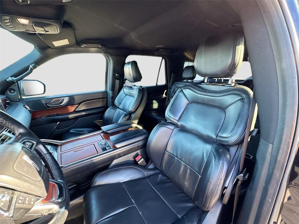2021 Lincoln Navigator 4th Gen - Image 8 of 14