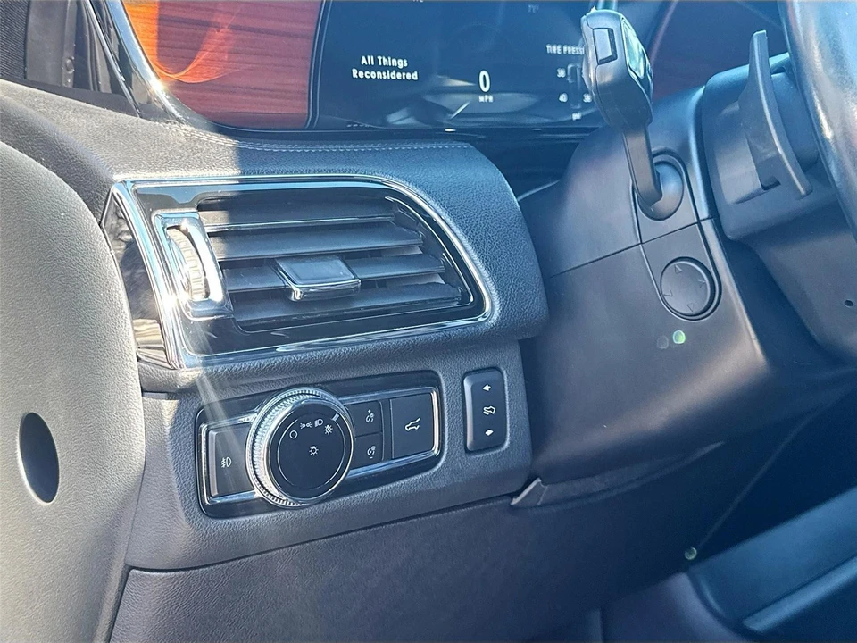 2021 Lincoln Navigator 4th Gen - Image 10 of 21