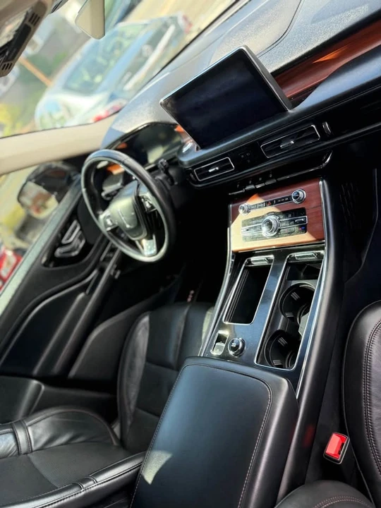 2021 Lincoln Aviator 2nd Gen - Image 4 of 4