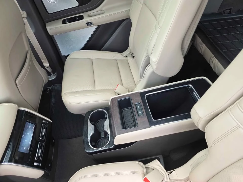 2021 Lincoln Aviator 2nd Gen - Image 11 of 16