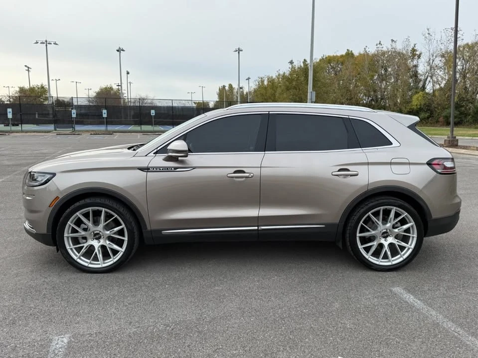 2021 Lincoln Nautilus - Image 8 of 19