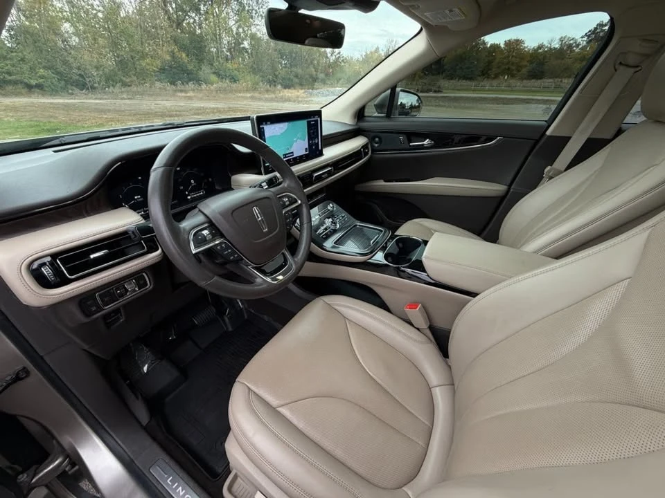 2021 Lincoln Nautilus - Image 12 of 19