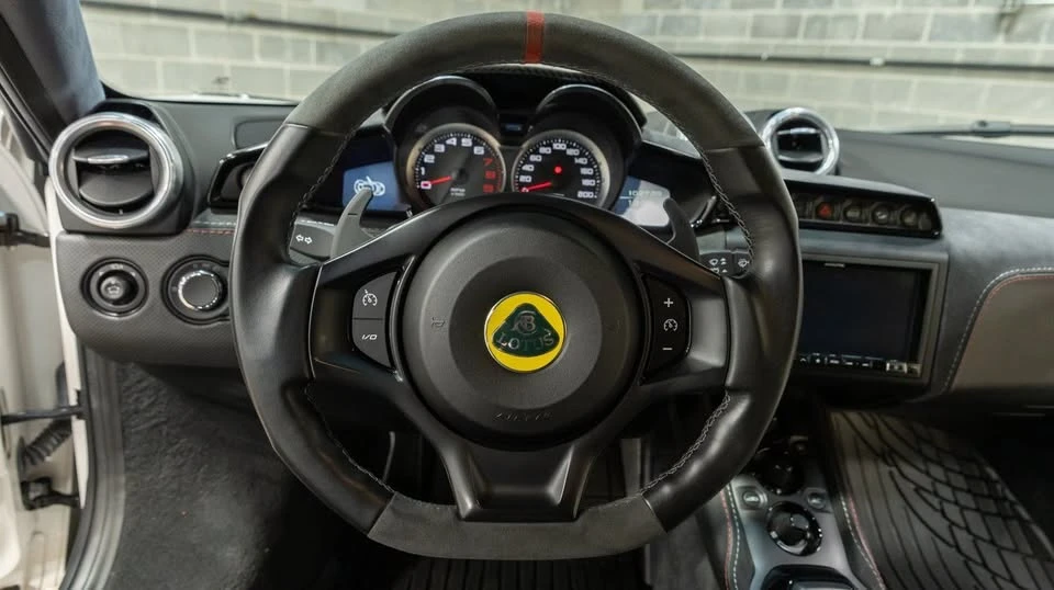 2021 Lotus Evora GT - Image 13 of 20