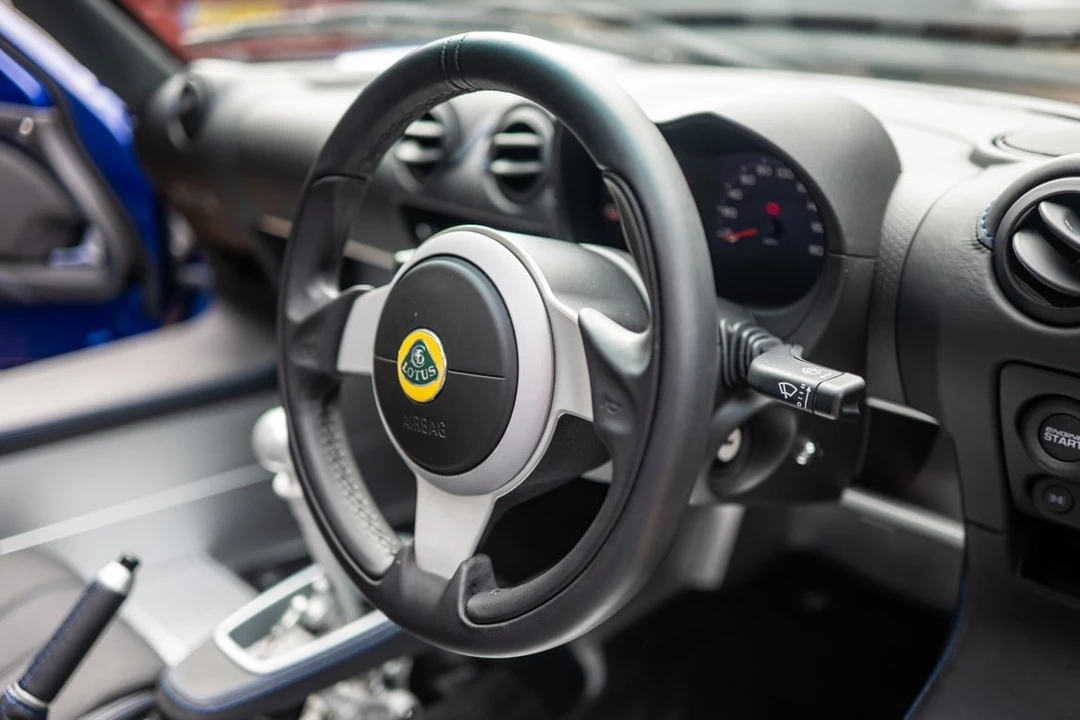 2021 Lotus Elise Series 3 - Image 2 of 30