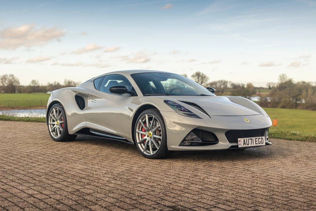 2021 Lotus Emira - Image 3 of 16