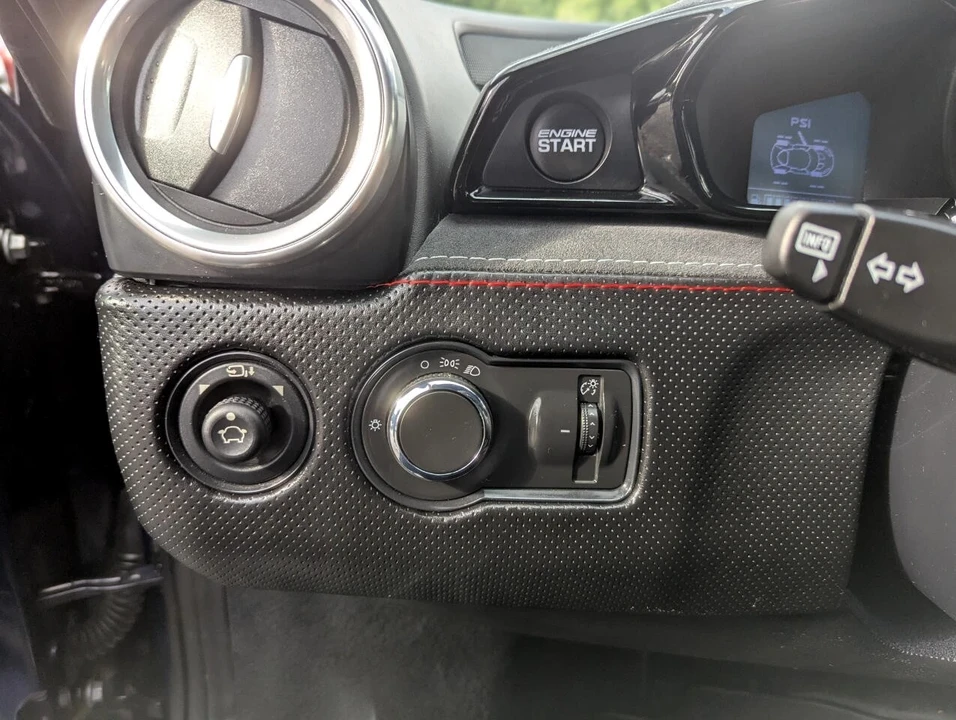 2021 Lotus Evora GT - Image 14 of 21