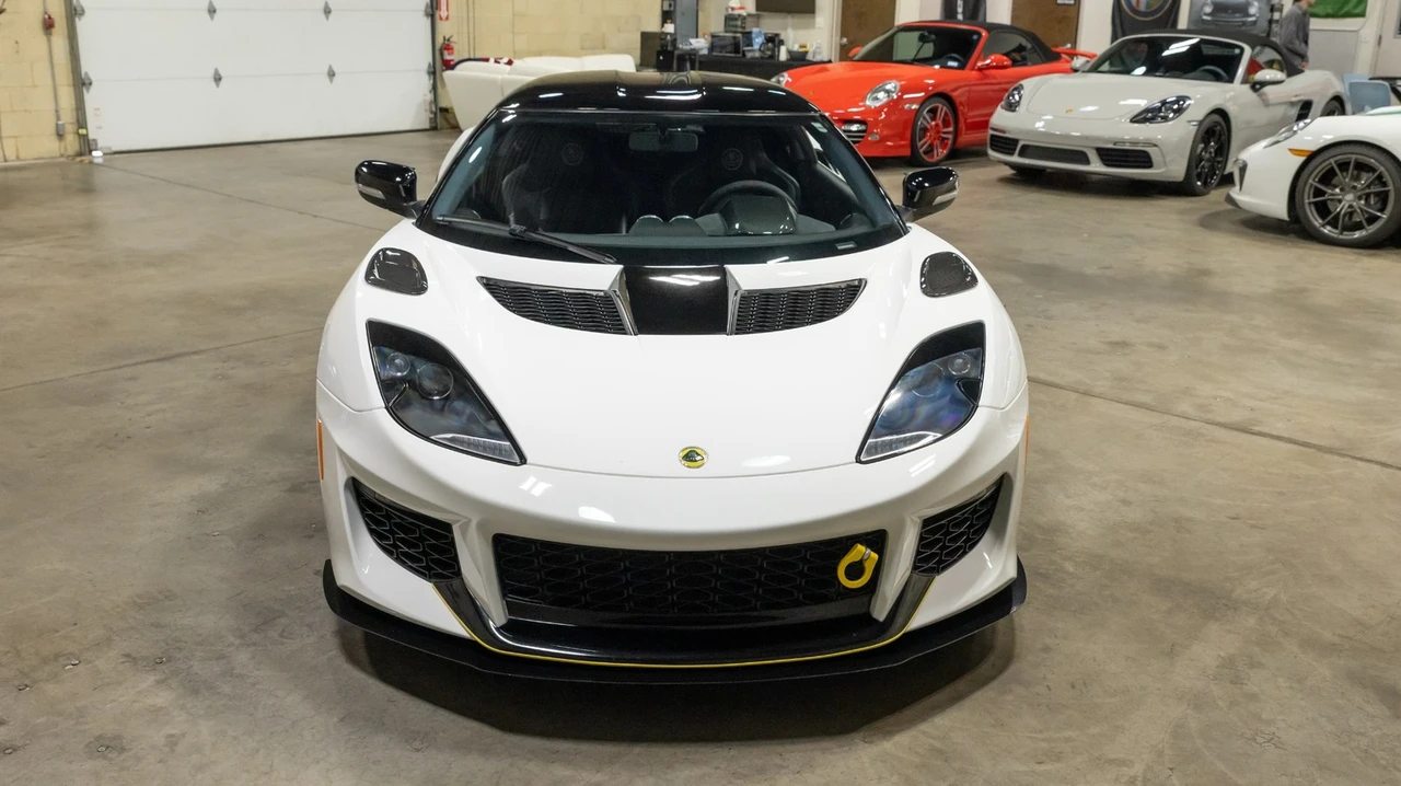 2021 Lotus Evora GT - Image 9 of 31