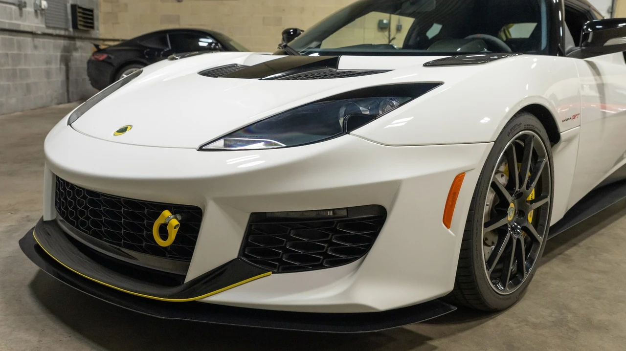 2021 Lotus Evora GT - Image 29 of 31