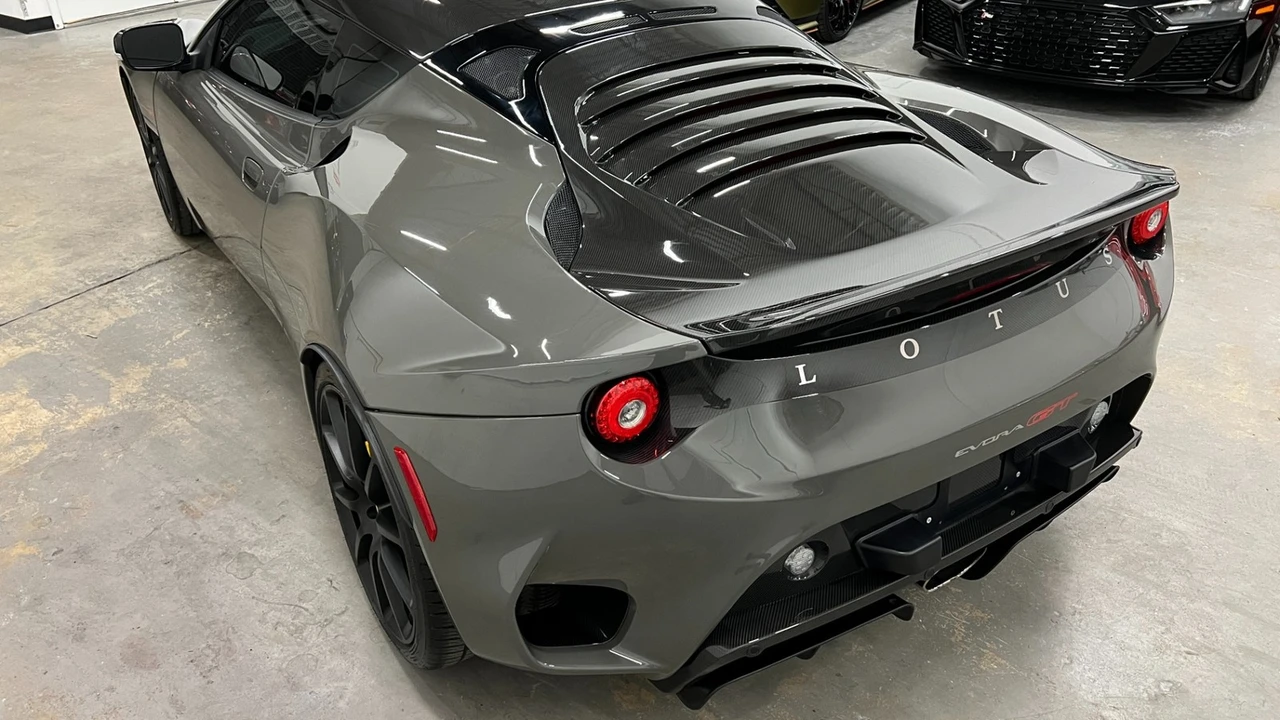 2021 Lotus Evora GT - Image 15 of 31