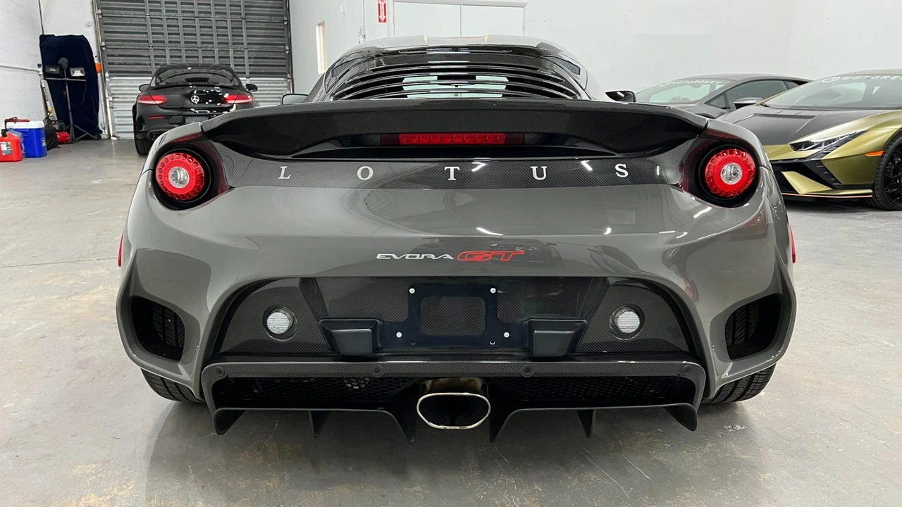 2021 Lotus Evora GT - Image 13 of 31