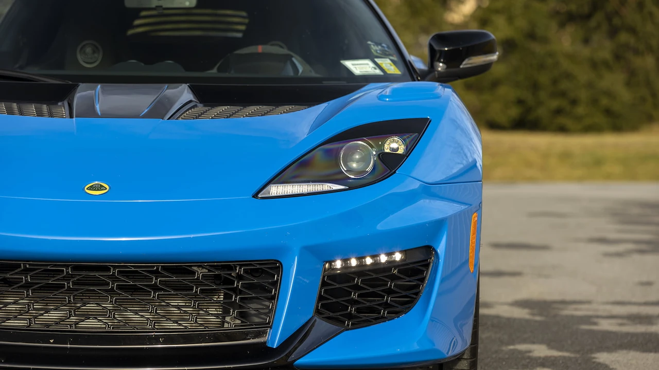 2021 Lotus Evora GT - Image 16 of 31