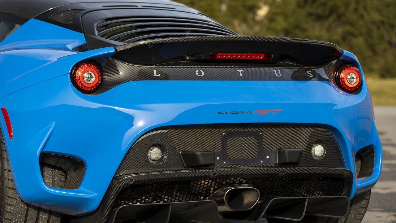 2021 Lotus Evora GT - Image 28 of 31