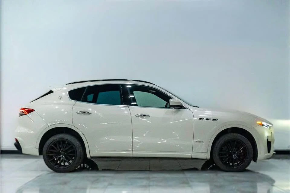 2021 Maserati Levante - Image 3 of 10