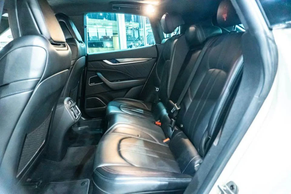 2021 Maserati Levante - Image 8 of 10
