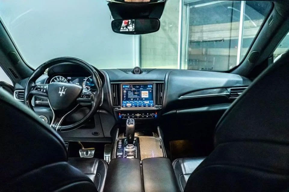 2021 Maserati Levante - Image 9 of 10