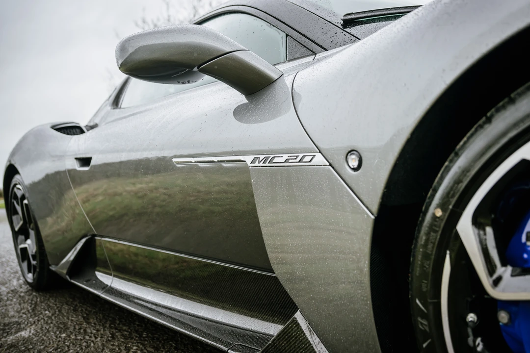 2021 Maserati MC20 - Image 25 of 31
