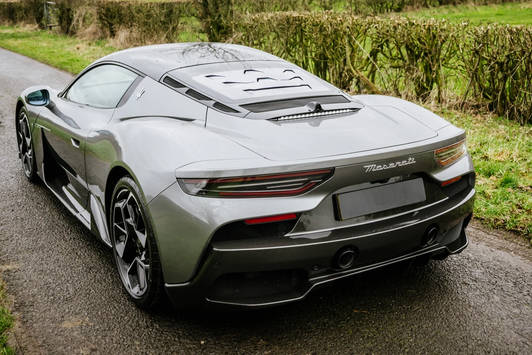 2021 Maserati MC20 - Image 11 of 31