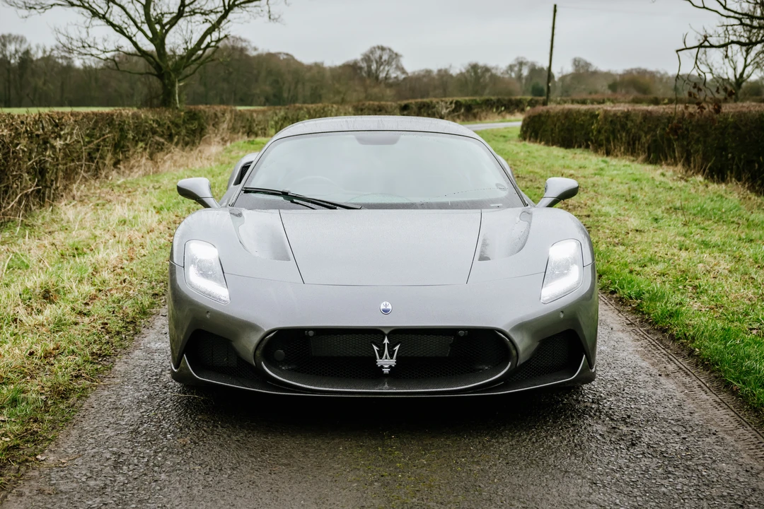 2021 Maserati MC20 - Image 9 of 31