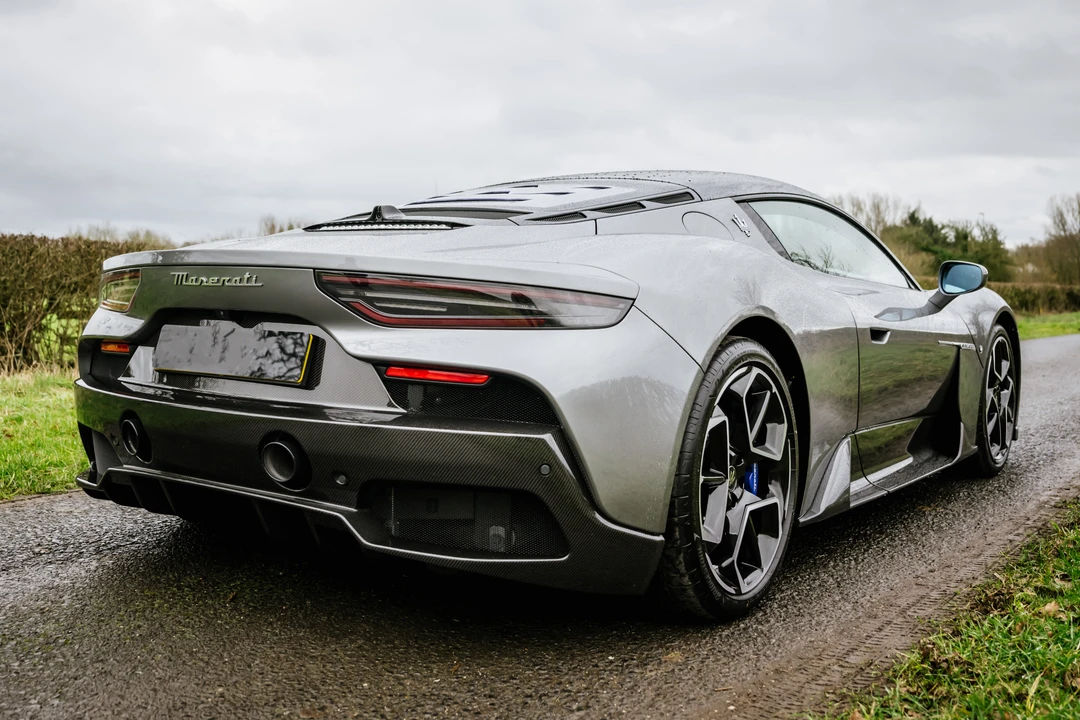 2021 Maserati MC20 - Image 13 of 31