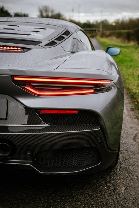 2021 Maserati MC20 - Image 21 of 31