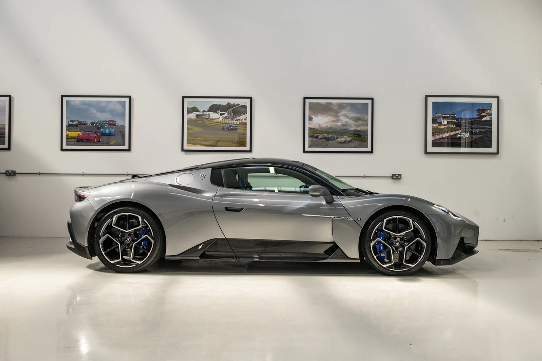 2021 Maserati MC20 - Image 12 of 31