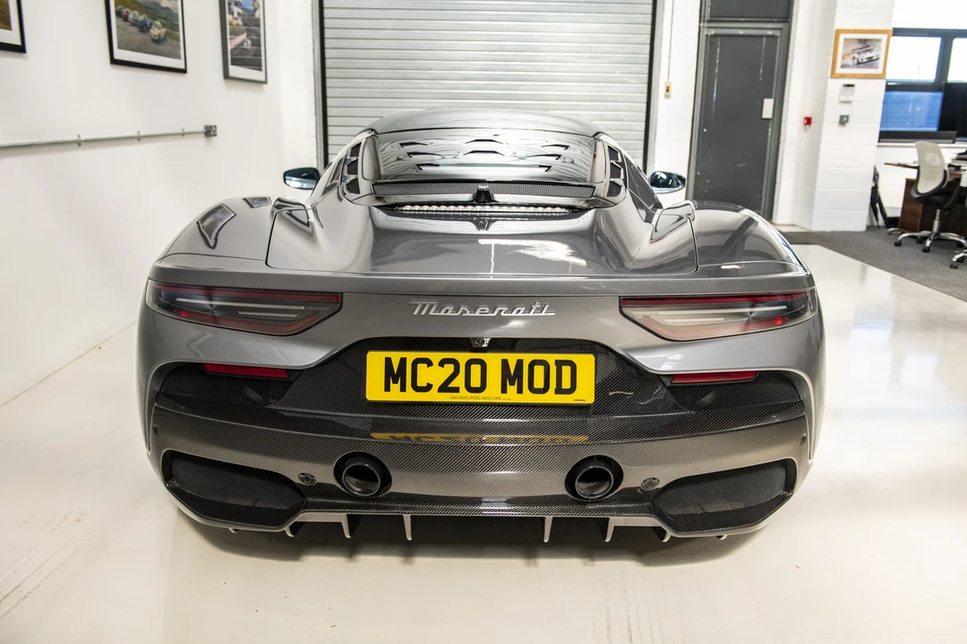 2021 Maserati MC20 - Image 7 of 31