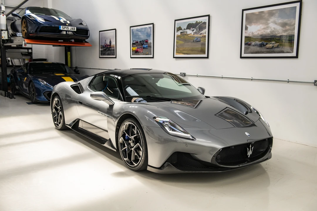 2021 Maserati MC20 - Image 4 of 31
