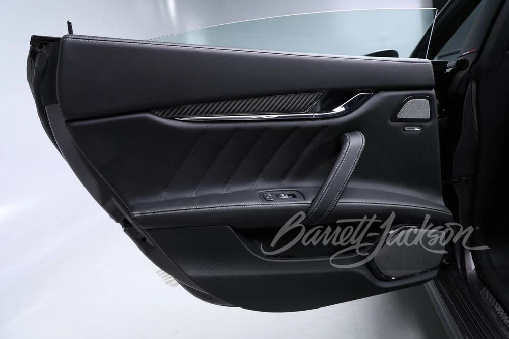2021 Maserati Quattroporte 6th Gen - Image 22 of 31
