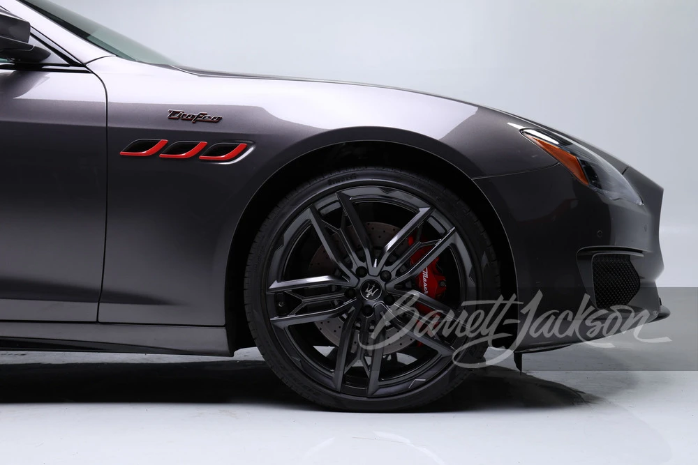 2021 Maserati Quattroporte 6th Gen - Image 30 of 31