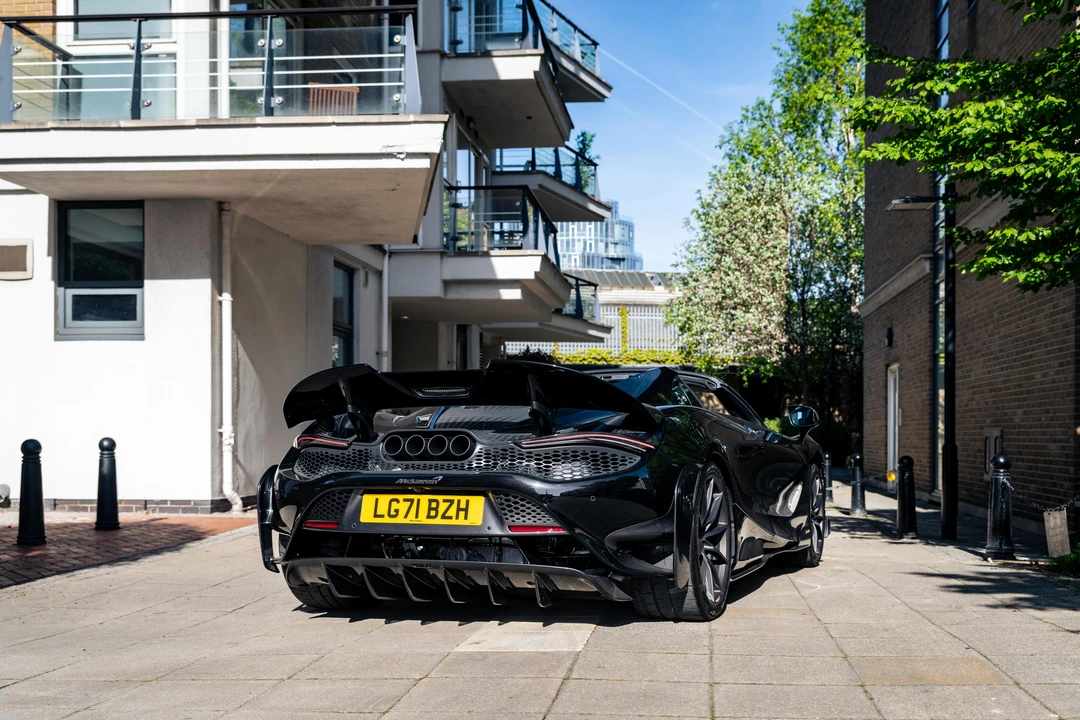 2022 McLaren 765LT Spider - Image 6 of 31