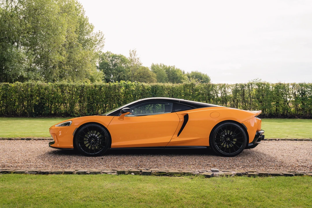 2021 McLaren GT - Image 5 of 31