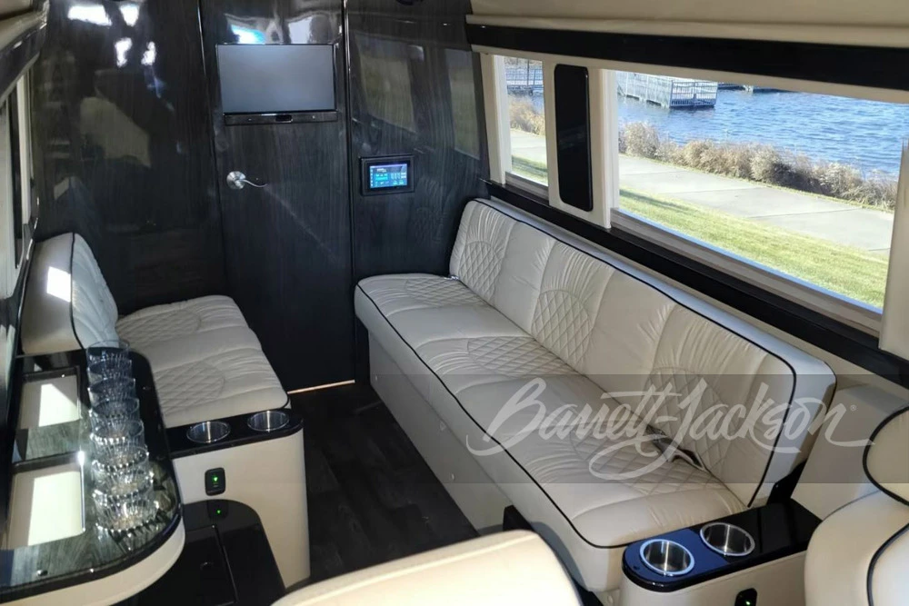 2021 Mercedes-Benz VS30 Sprinter - Image 19 of 31