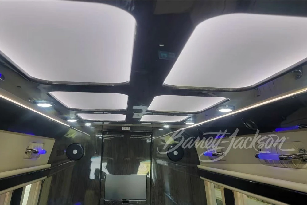 2021 Mercedes-Benz VS30 Sprinter - Image 8 of 31