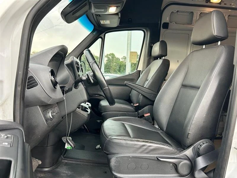 2021 Mercedes-Benz VS30 Sprinter - Image 9 of 20