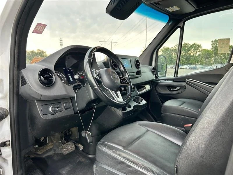 2021 Mercedes-Benz VS30 Sprinter - Image 6 of 20