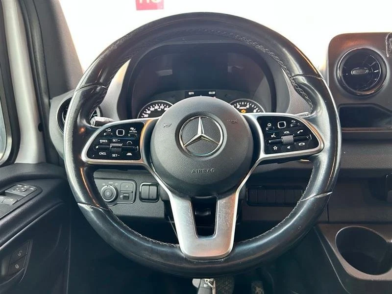 2021 Mercedes-Benz VS30 Sprinter - Image 17 of 20