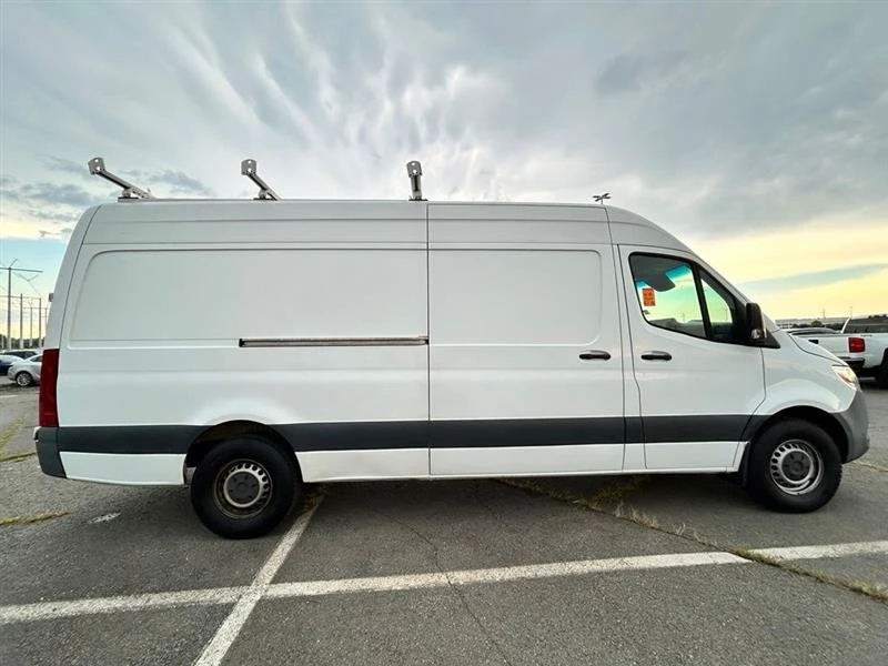 2021 Mercedes-Benz VS30 Sprinter - Image 3 of 20