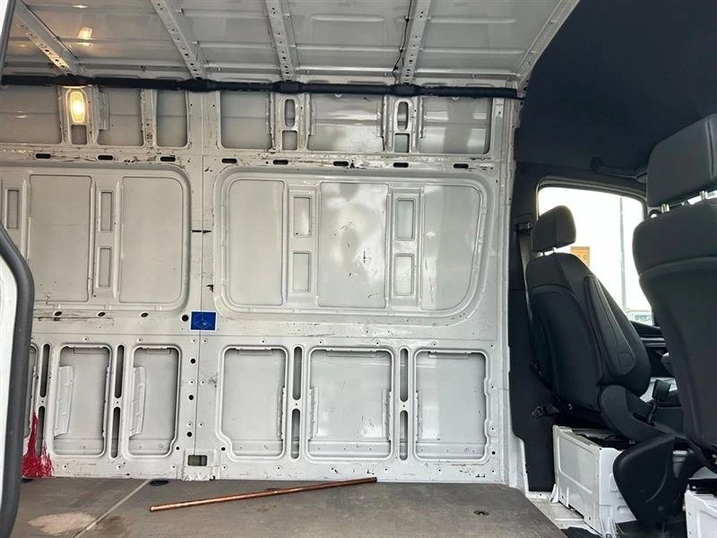 2021 Mercedes-Benz VS30 Sprinter - Image 13 of 20