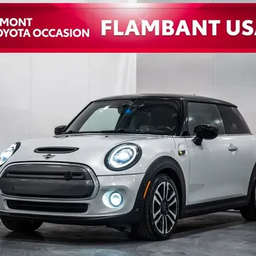 2021 MINI 3 Door SE