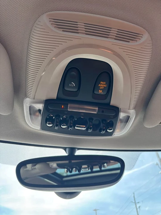 2021 Mini Mini Cooper S 3rd Gen - Image 14 of 17