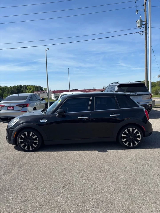 2021 Mini Mini Cooper S 3rd Gen - Image 4 of 17