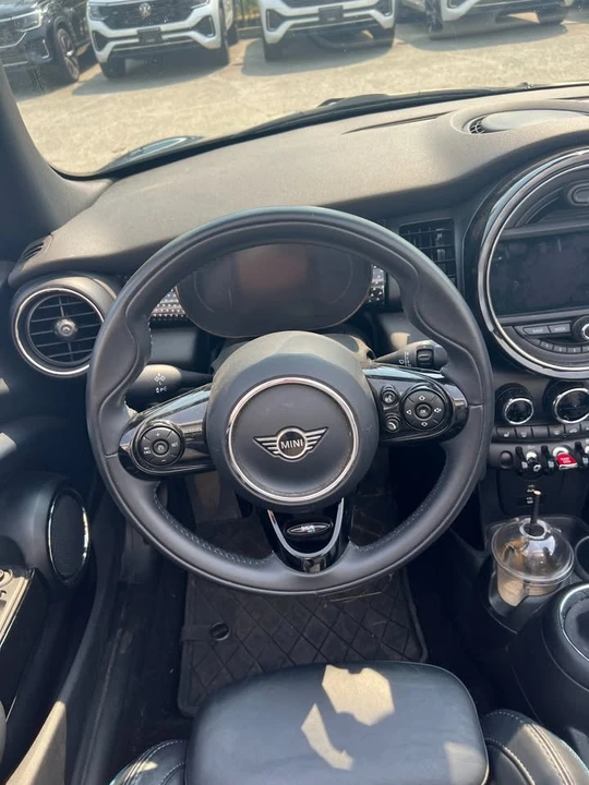 2021 Mini Mini Cooper S 3rd Gen - Image 11 of 13